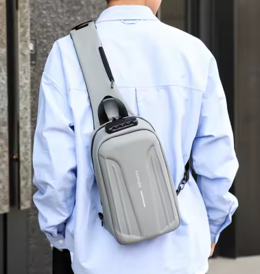 Bolso Antirrobo Impermeable con USB